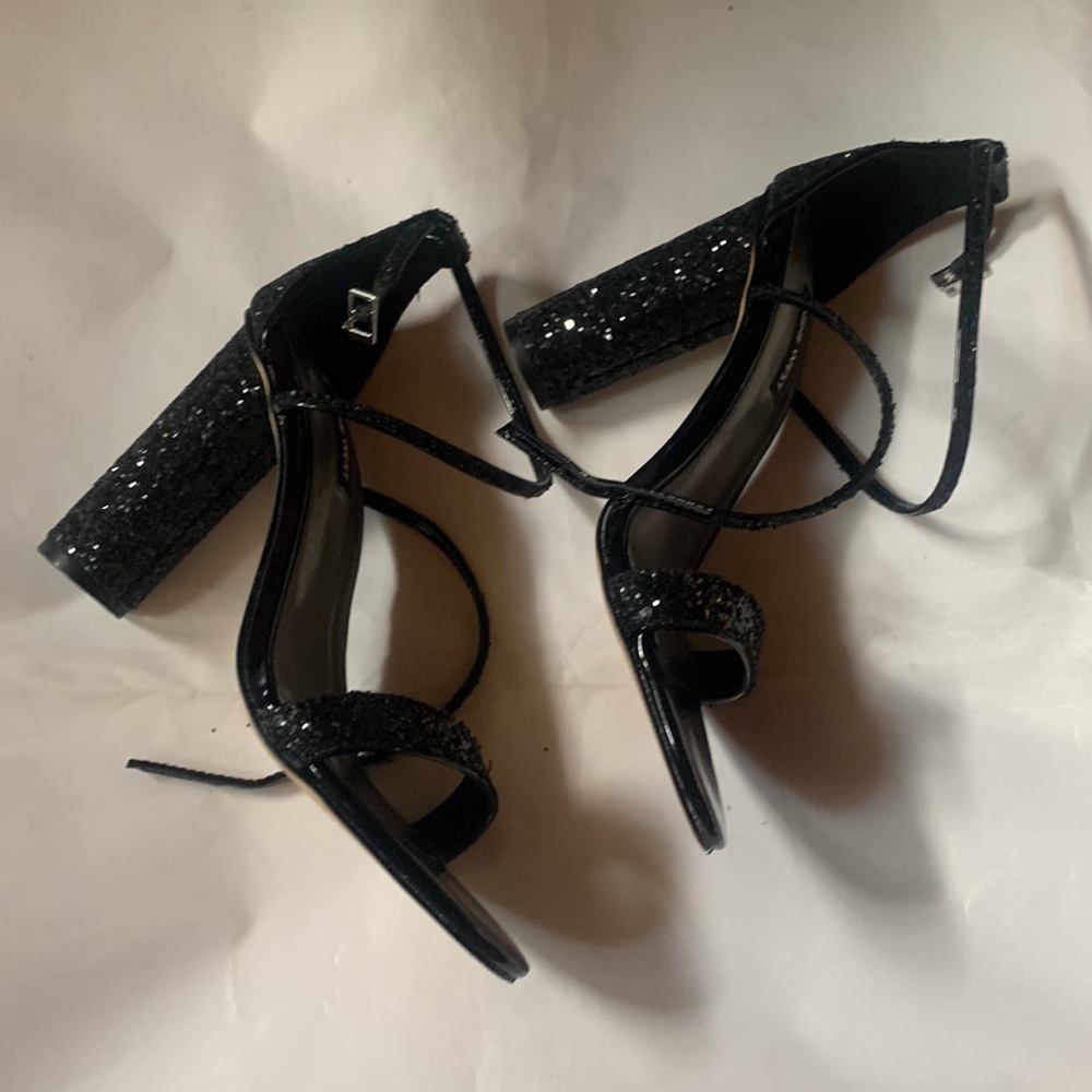 Shelf pulls Nine West Women's Celebra Dress Sandals - Picture 7 of 8